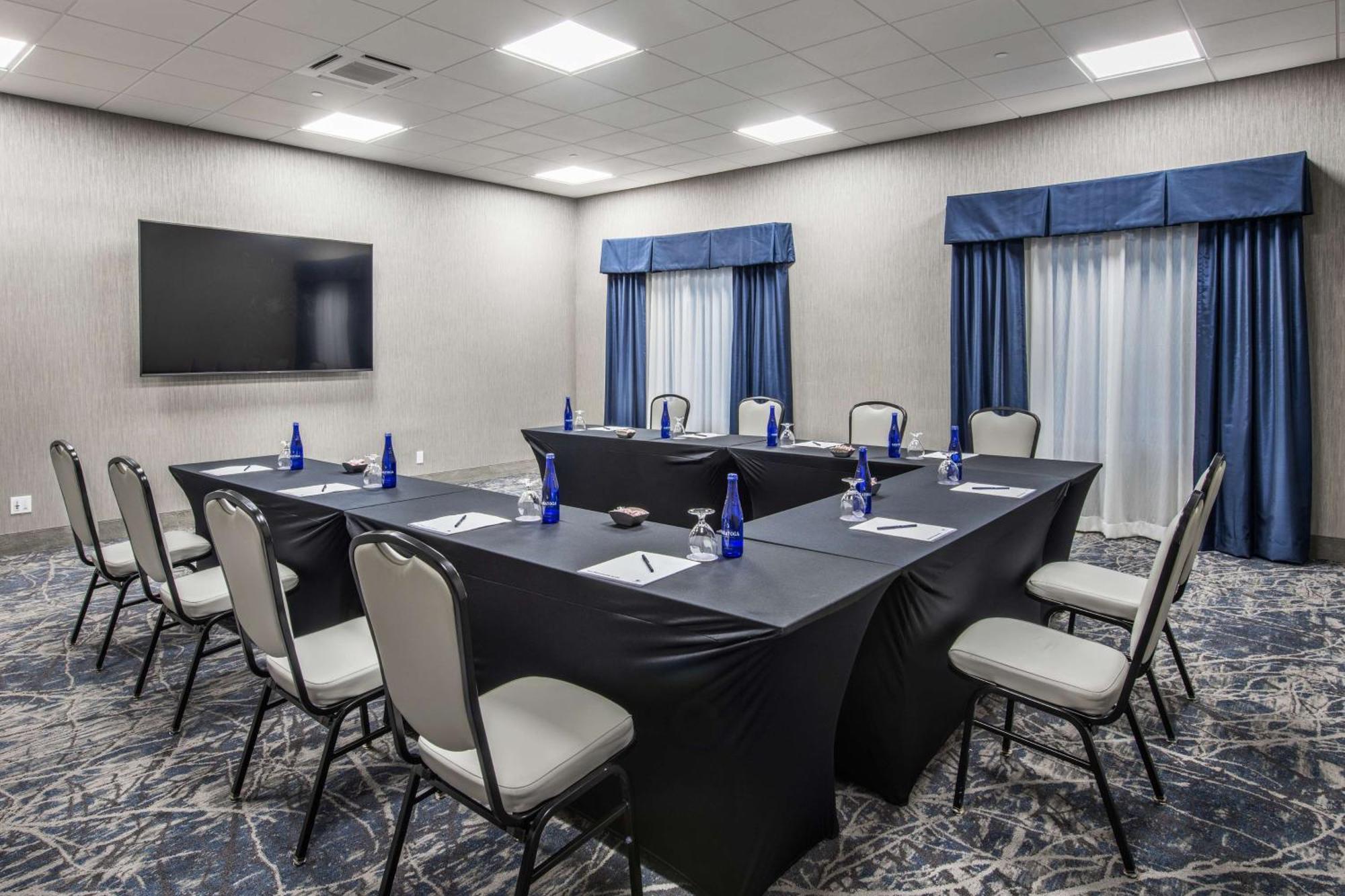 Doubletree By Hilton Monroe Township Cranbury Hotel Rossmoor ภายนอก รูปภาพ
