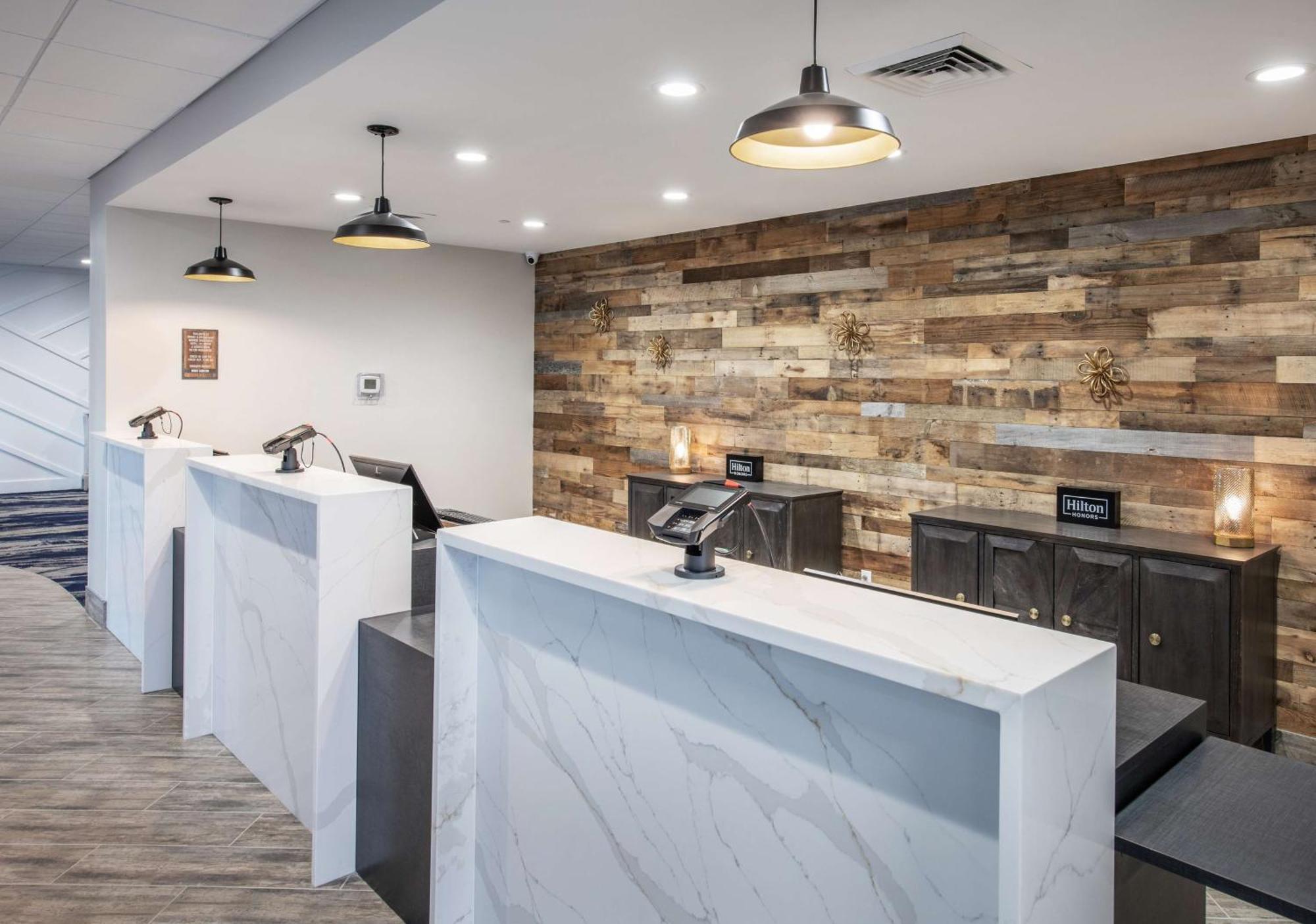 Doubletree By Hilton Monroe Township Cranbury Hotel Rossmoor ภายนอก รูปภาพ